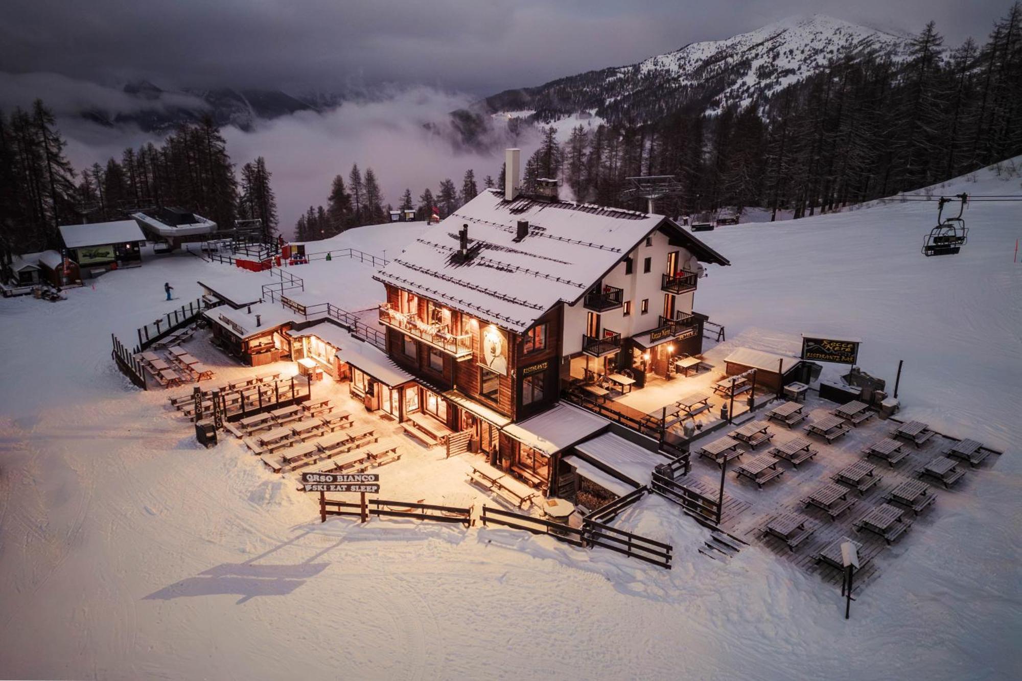 Orso Bianco Hotel & Chalet Sauze D'Oulx Exterior photo